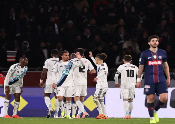 Ikone Membungkam Parc des Princes: Paris FC Singkirkan PSG, Derby Paris Hadirkan Kejutan Besar di Coupe de France