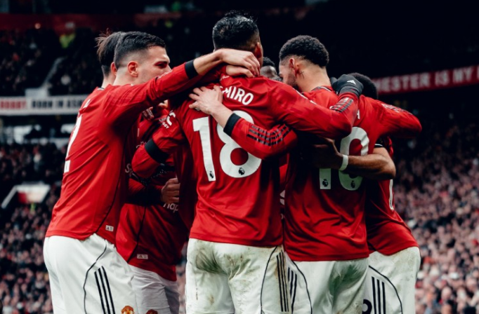 Sesko Selamatkan Setan Merah, Spurs Terperosok: Malam Dramatis yang Menggoyang Papan Atas dan Bawah